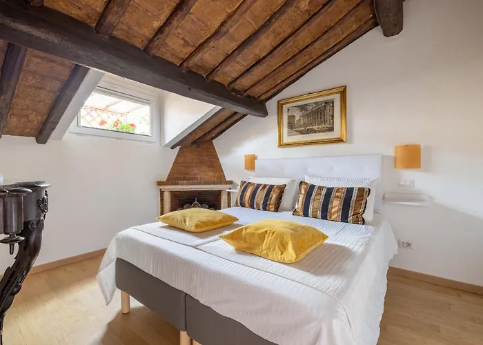 Apartamento Attico Con Terrazza Privata Silenzioso Casa Mem *